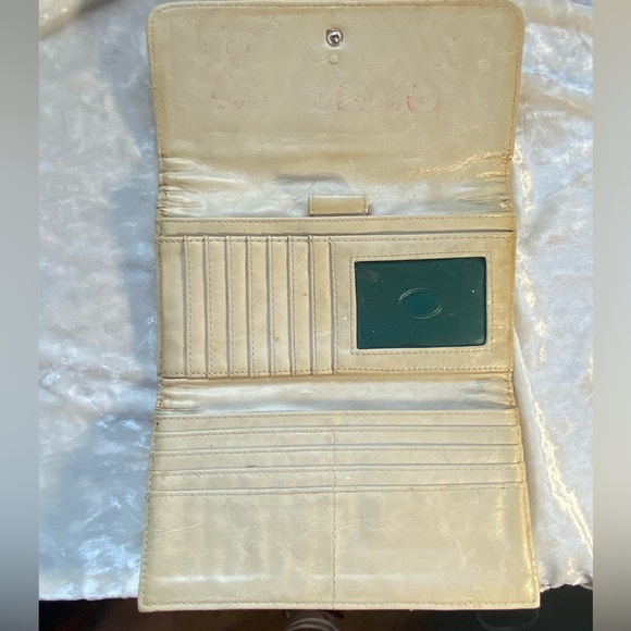 VINTAGE Y2K GUESS RED LEATHER VINYL WALLET - Picture 4 of 7